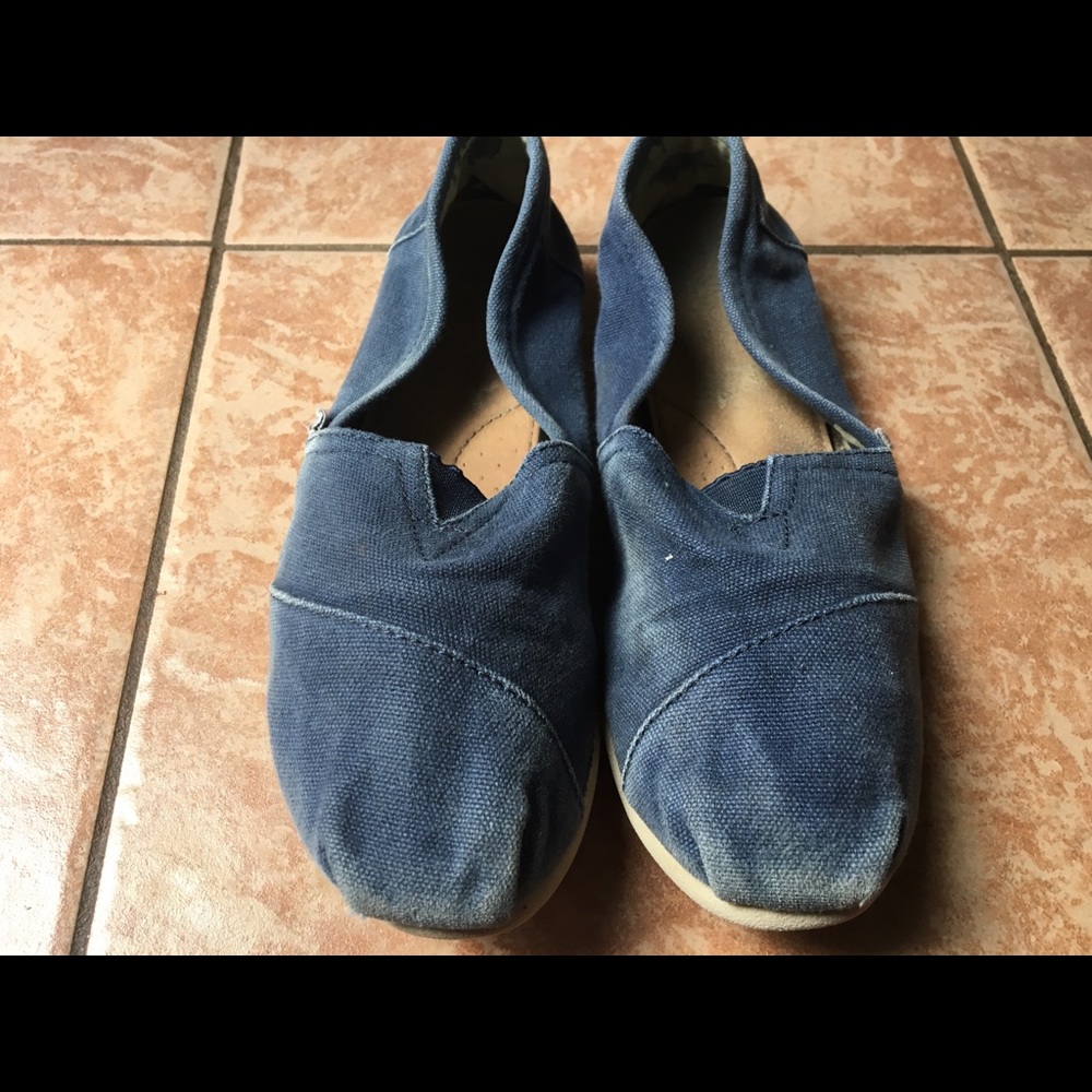 TOMS